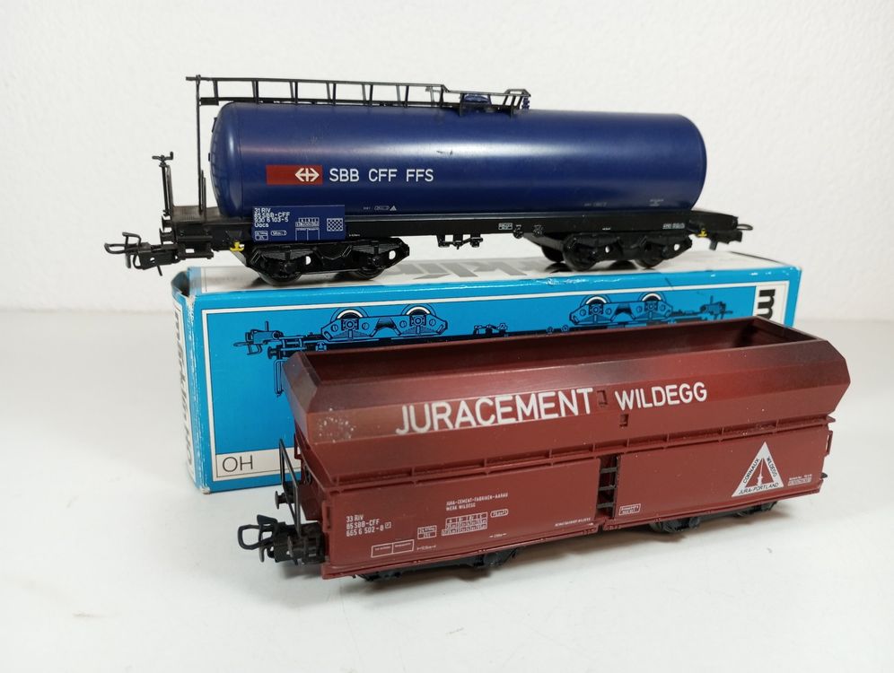 Wagon à Double Étage Märklin 40402 - Modélisme Ferroviaire Échelle HO - Version DB, 2ème Classe
