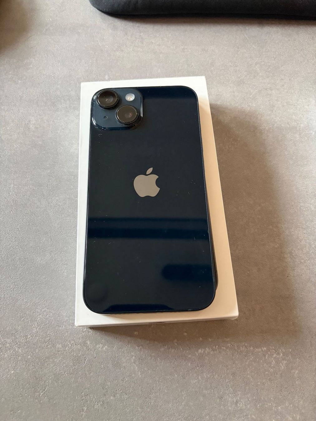 Apple Telefoni cellulari / Smartphones: iPhone 14 schwarz 128GB – Usato da Balgach venduto da Tommyhunter 1