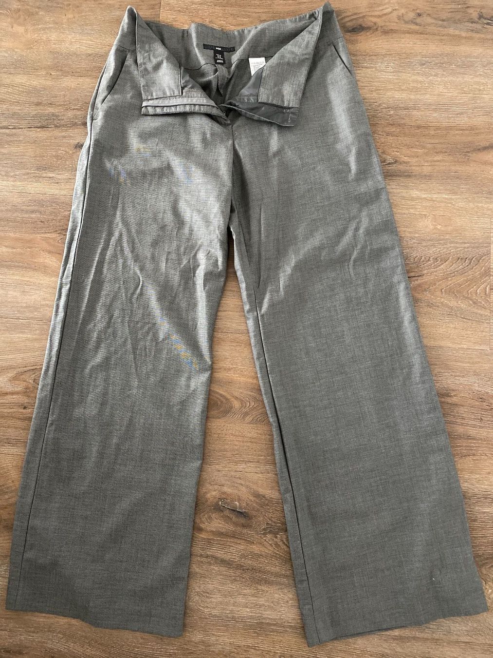 H&M Completi & Tailleur: Damenanzug anthrazit Gr. 42/44 – Nuovo (secondo la descrizione) da Wolfwil venduto da Piccola87 1