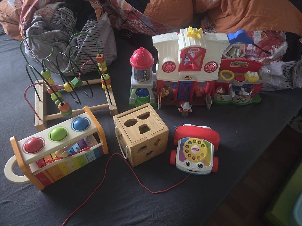 Jouets: Spielzeug set kinder und kleinkinder – D'occasion à Muhen par jasmiin91