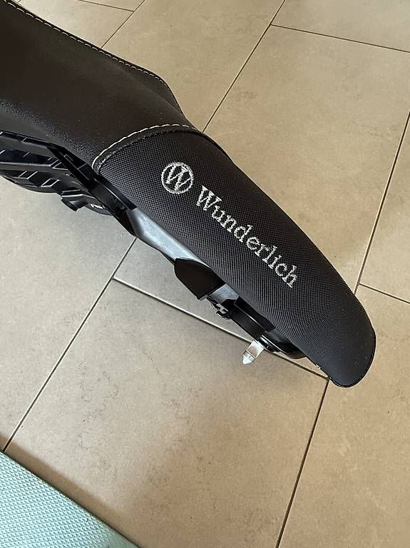 Accessori per altri veicoli: Wunderlich Sitzbank BMW F900R – Usato da Lohn-Ammannsegg venduto da Tkiener
