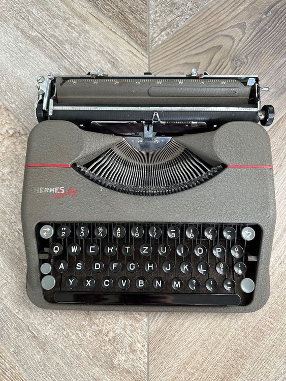 Machine à écrire 