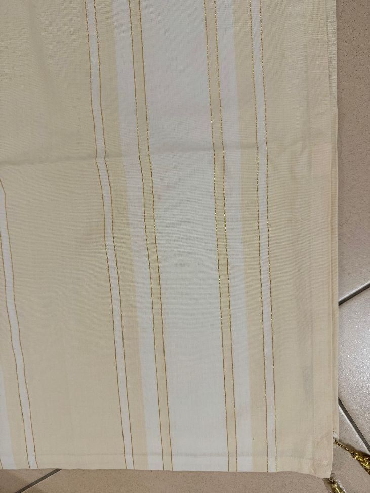 Coperte: Wunderschönes grosses Tischtuch NEU mit Korderpendel 3.20m – Nuovo e nell'imballaggio originale da Fällanden venduto da Eifachschoen 4