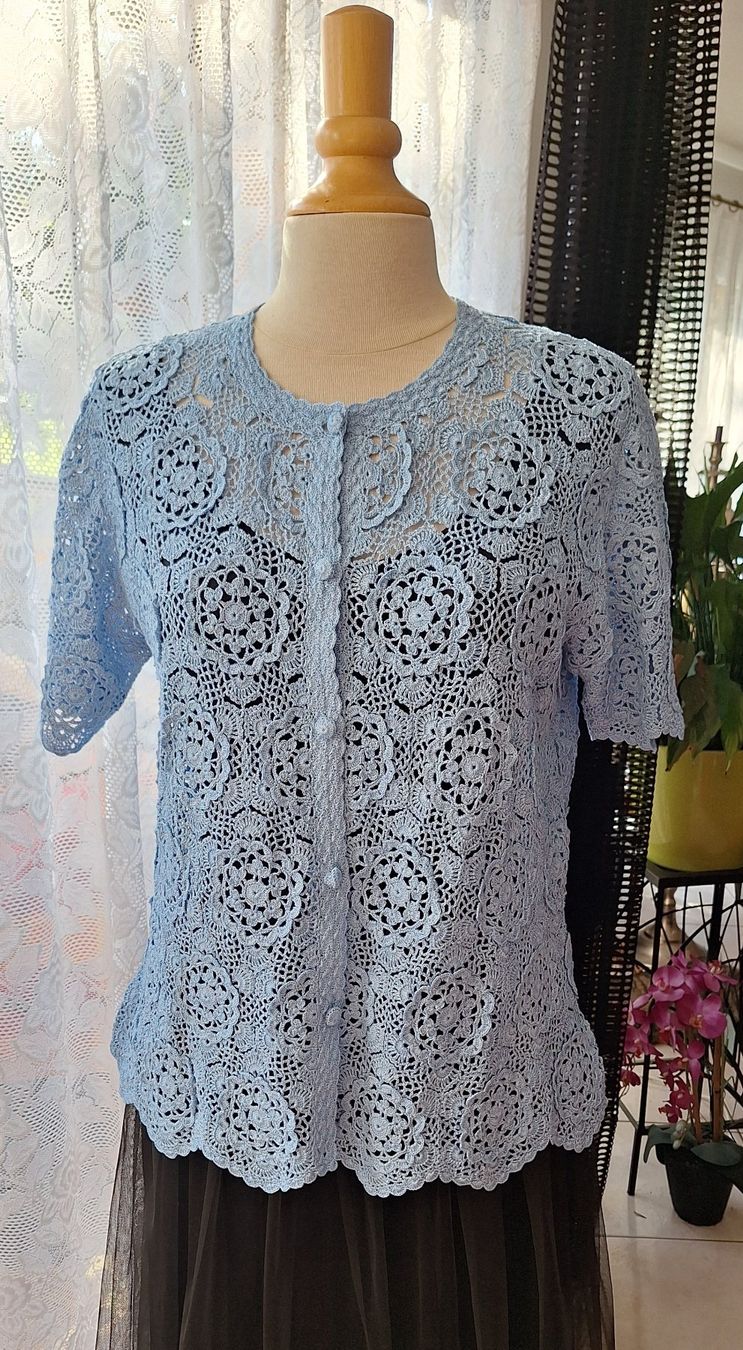 Maglioni & Felpe: Pull - gilet au crochet Vintage 38-40 – Nuovo (secondo la descrizione) da St-Triphon venduto da Jldr0