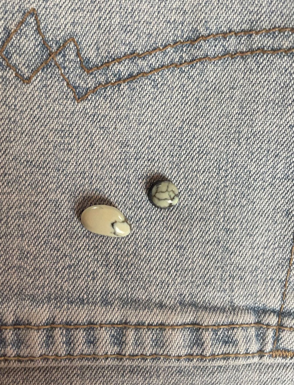 Pietre preziose: Variszite 2 x unikate Cabochons. Schmuck – Nuovo e nell'imballaggio originale da Leuggern venduto da gemshow 5