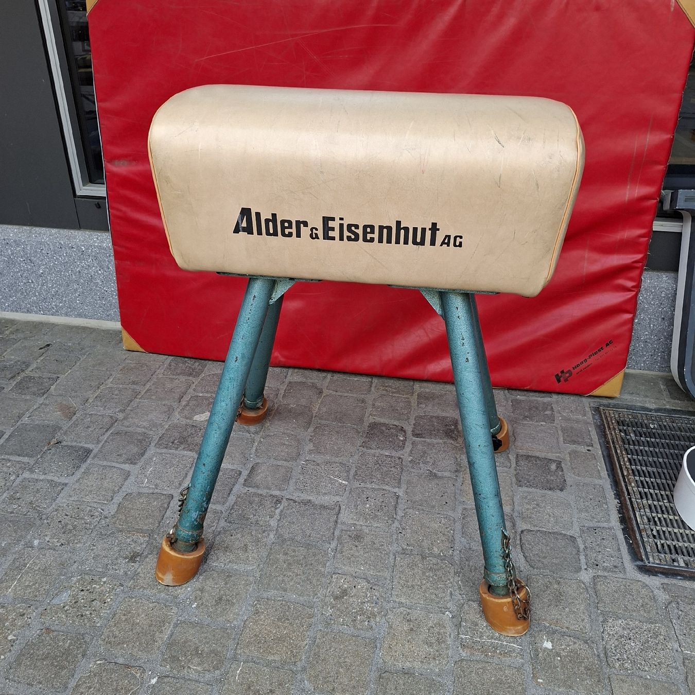 Sgabelli: Springbock von Alder & Eisenhut AG, Retro & Vintage – Usato da Trogen venduto da 2ndlifebrocantegmbh
