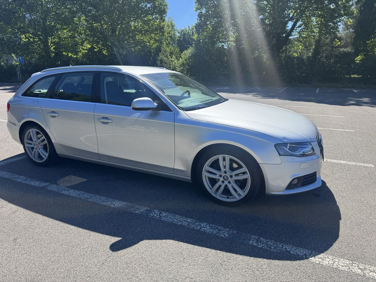 Audi Autos: Audi A4 1.8 TFSI quattro – Gebraucht aus Oberwil BL von Samsung010 5