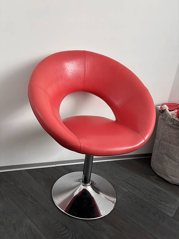 Tabourets: Hocker/ Barstuhl – D'occasion à Zürich par gyo_99xn