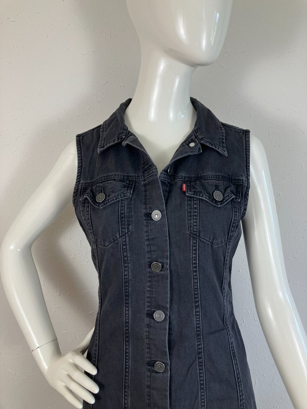 Levi's Kleider: Levi's Jeanskleid Gr.M – Gebraucht aus Laupen ZH von kar_lfz6 2
