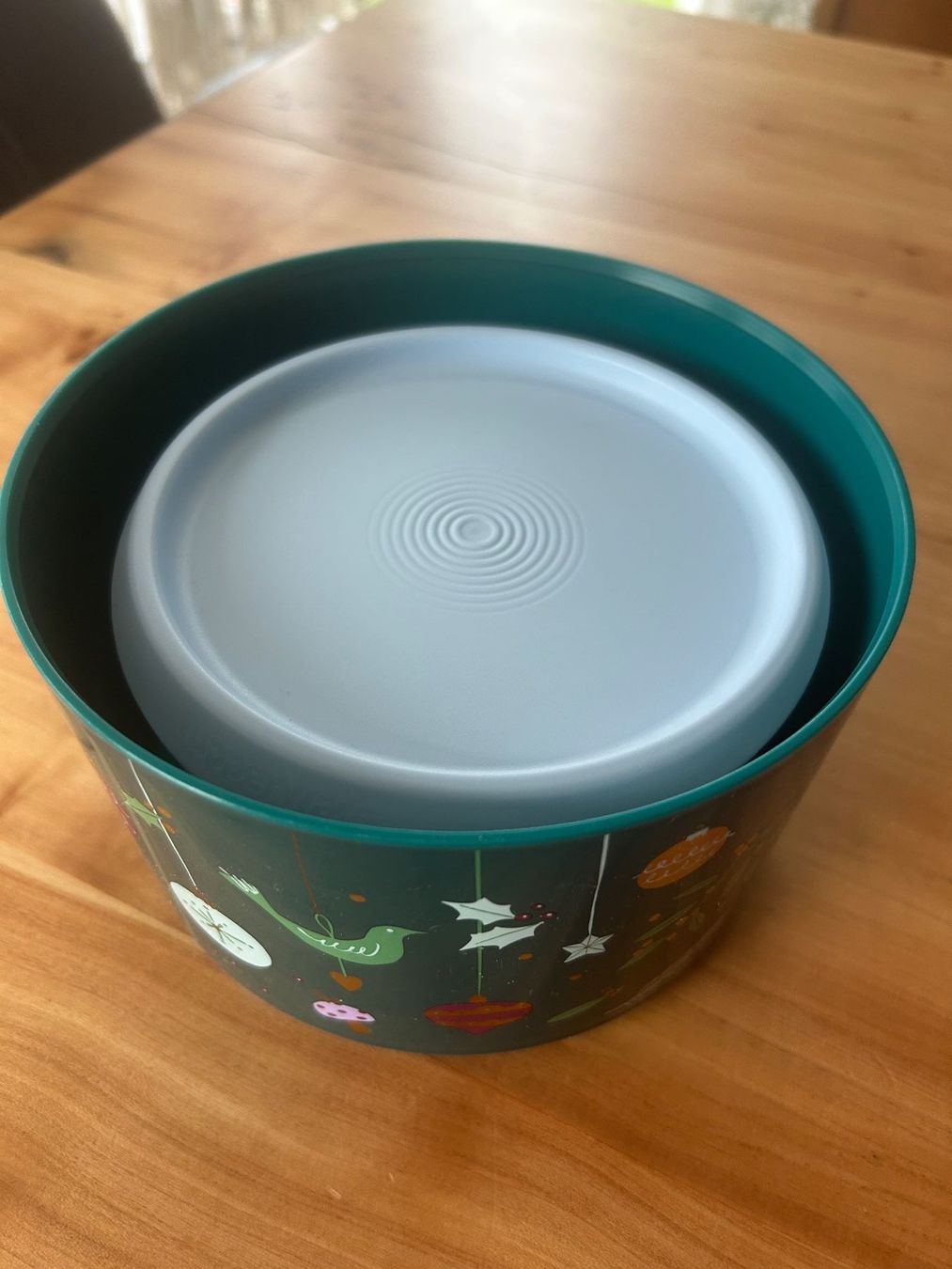 Tupperware Behälter & Ähnliches: Tupperware Schüsseln Super Top Set Weihnachtsmann Design NEU – Neu (gemäss Beschreibung) aus Kaltbrunn von lagone1 2