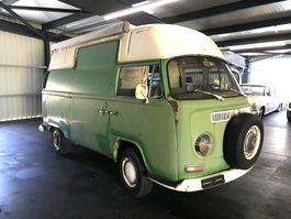 VW Bus T2 Camper