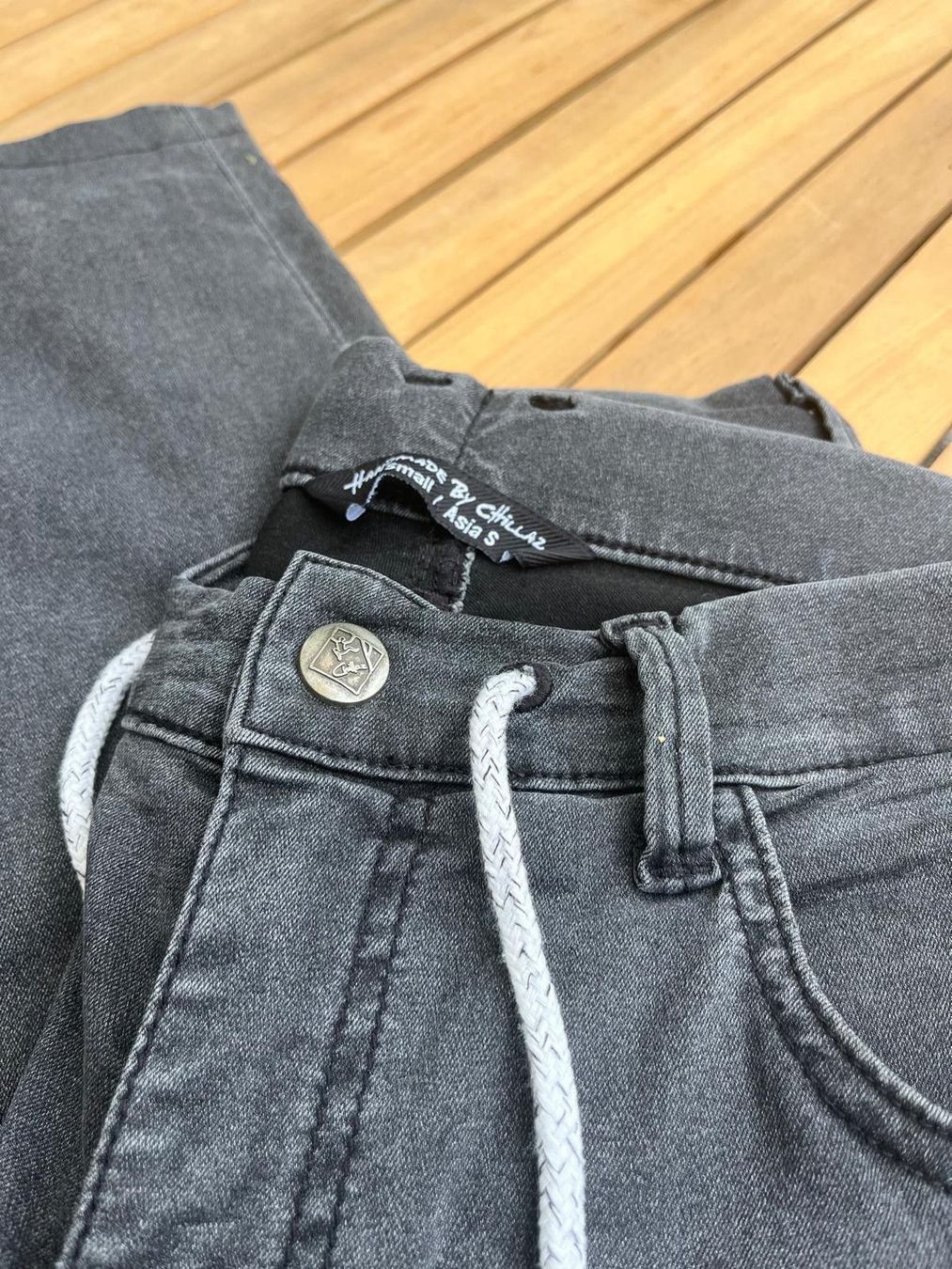 Chillaz Jeans: Chillaz Jeans Grau | Gr. S – Nuovo (secondo la descrizione) da Bern venduto da Sonrisa89 6