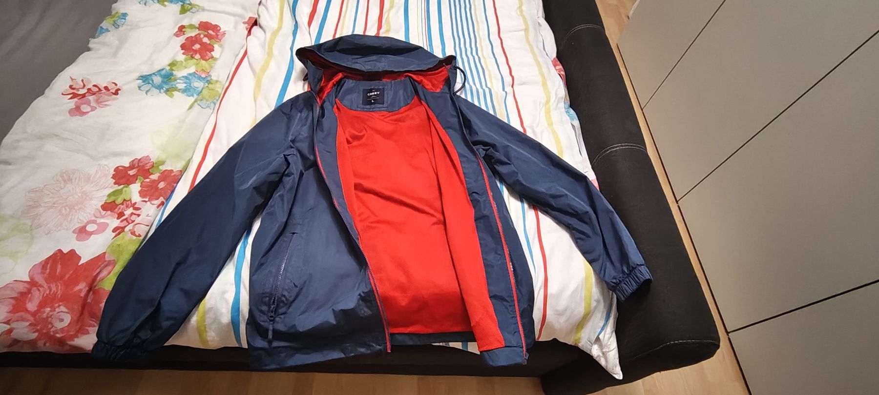 Vestes: Leichte Übergangsjacke – Neuf (Voir description) à Dulliken par aga_ola 1