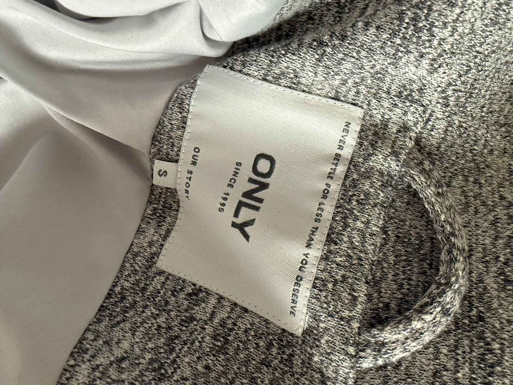 Giacche: Jacke – Usato da visp venduto da Kmemo1 1