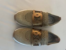 Neue Tods Sneakers Kate Gold. 39