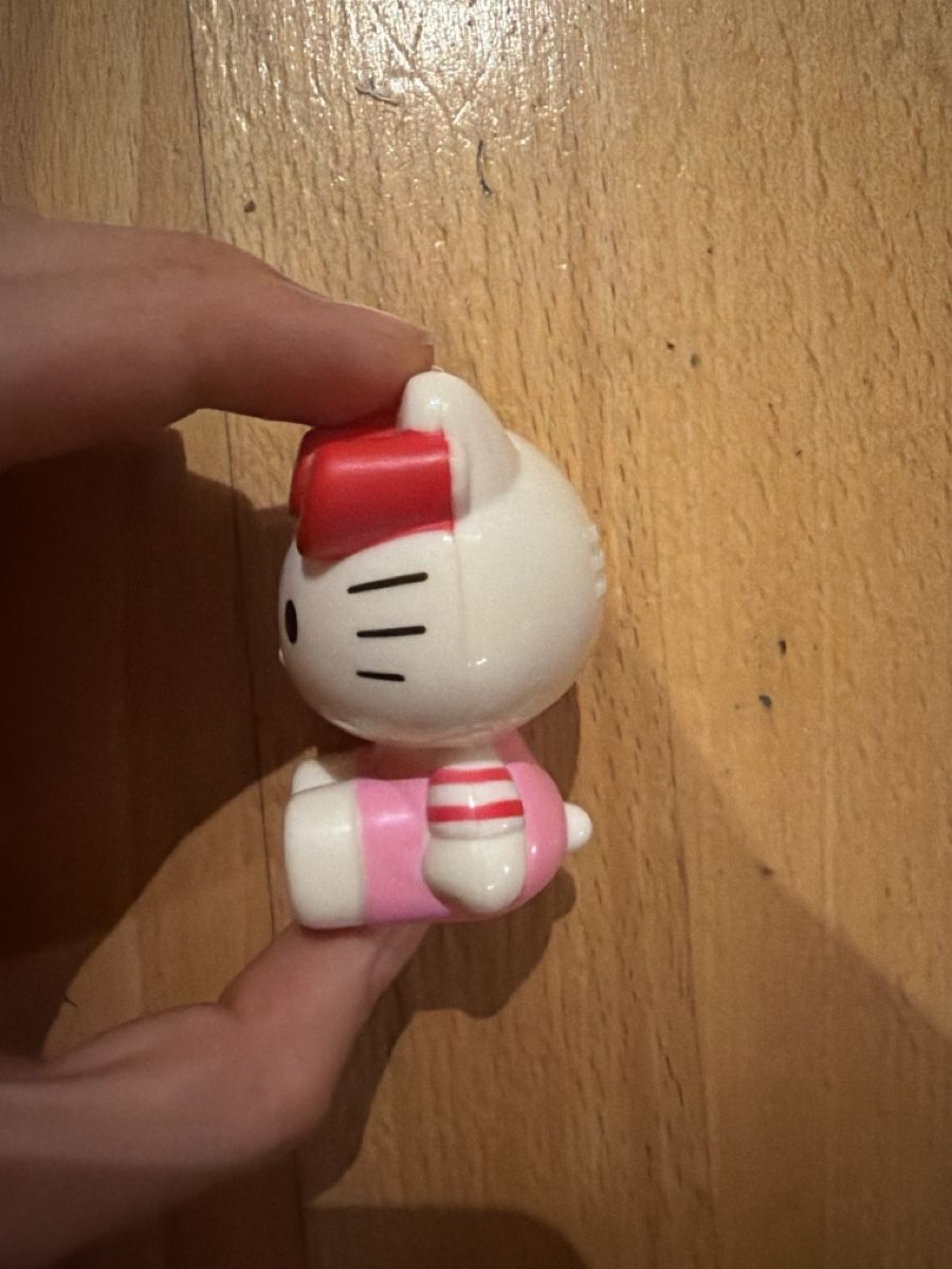 Hello Kitty Figurines: Hello Kitty x McDonalds 2010 Figur – D'occasion à kloten par domireto 3