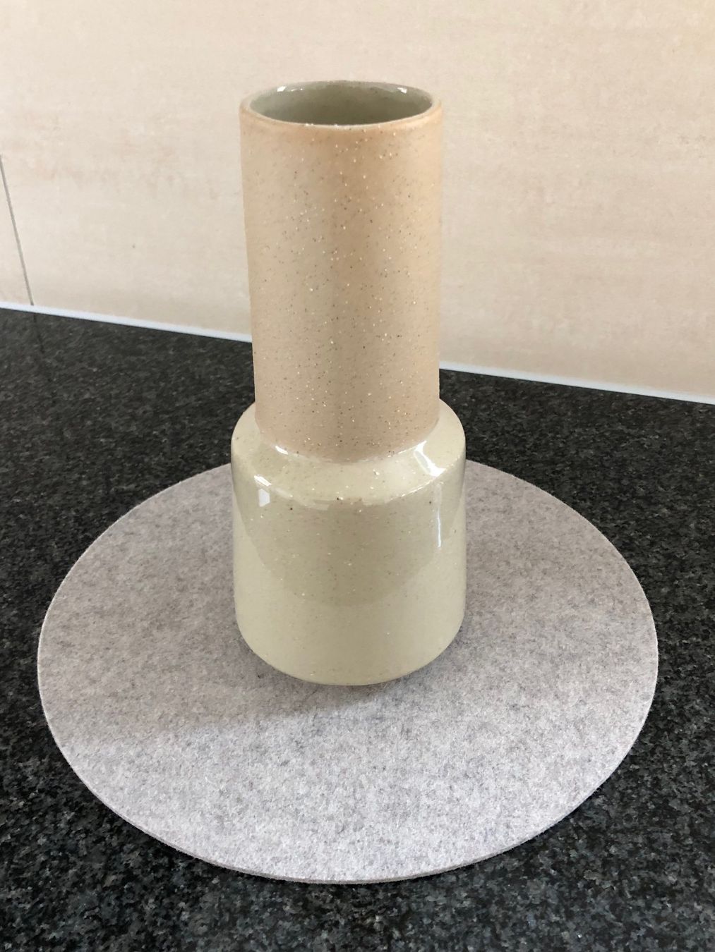 Vasi & Recipienti: Vase Stein Marke Hübsch NP Fr. 35.- – Usato da Bülach venduto da marspi