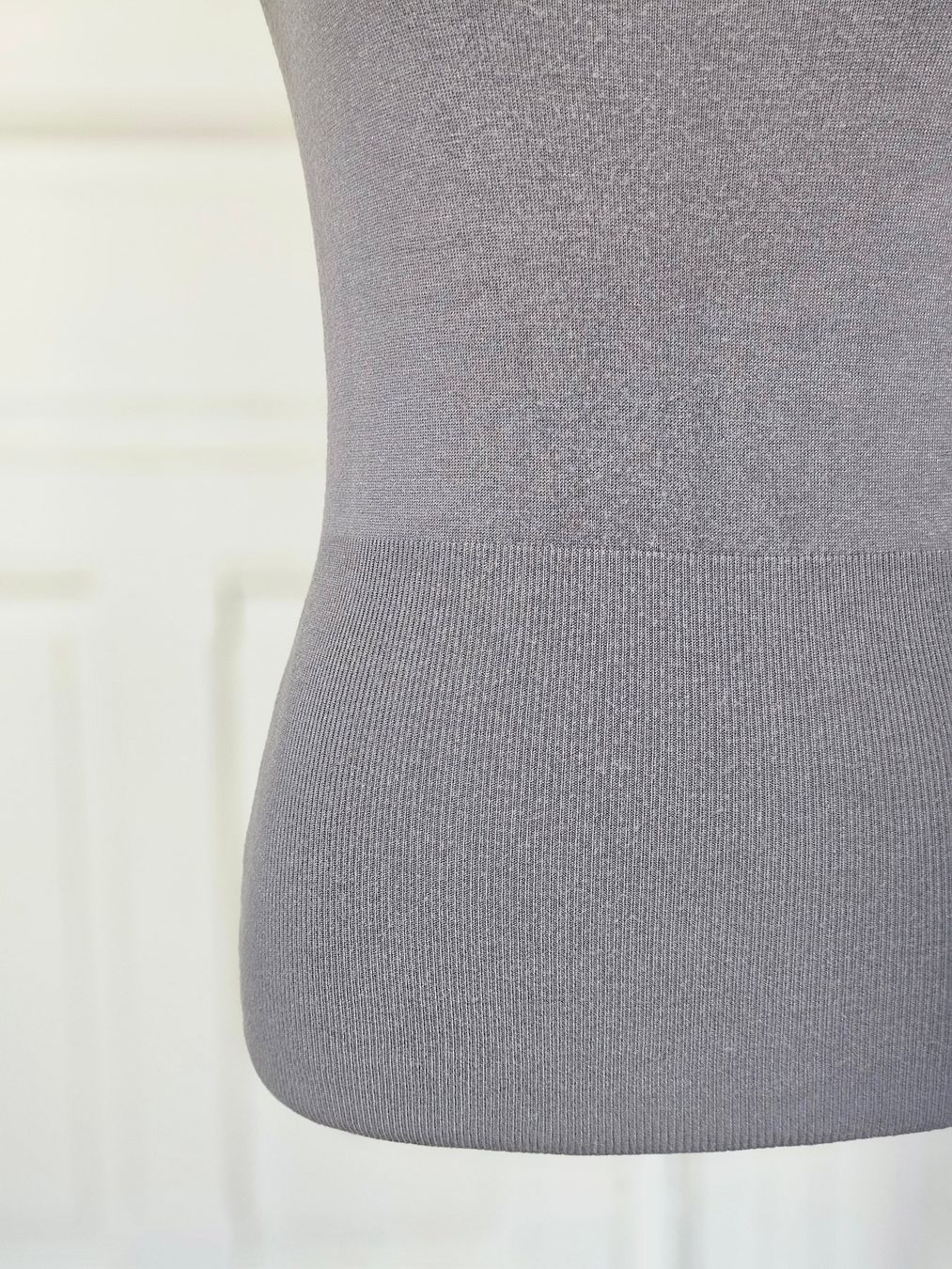 Kookai Top: Graues Sommer Strick Top, Kookai, Gr. S – Usato da Ried-Brig venduto da Zzyzx 2