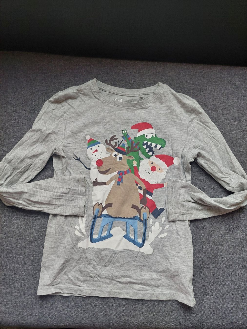 C&A Maglioni & Felpe: C&A Weihnachts-Longshirt / Weihnachtspullover Grösse 128 – Nuovo (secondo la descrizione) da Beckenried venduto da Havacola