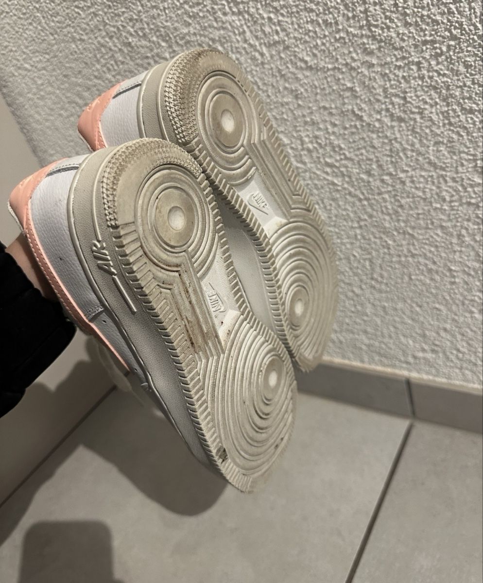 Nike Scarpe da donna: NIKE AIR FORCE 1 SNEAKER – Usato da Dornach venduto da aze_h6rq 3