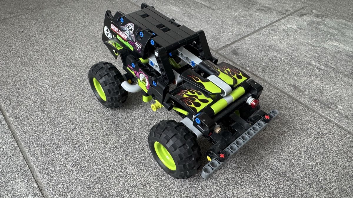 Lego Giocattoli: Lego Technic Monster Jam Trucks, Set mit 5 Stk. – Usato da Muri AG venduto da Hawaiiandream 1