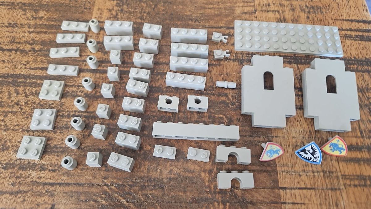 Lego Kit di costruzioni: Lego castle Armor Shop 6041 – Usato da confignon venduto da chachou79 4