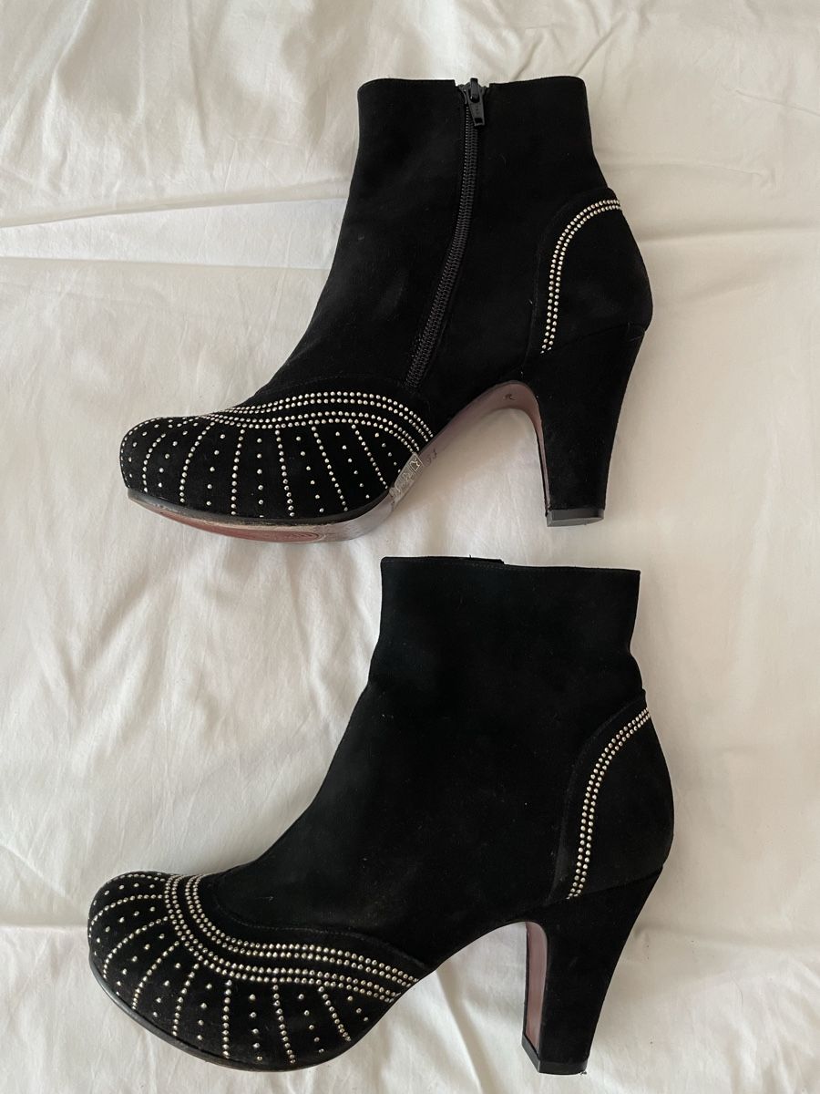 Chie Mihara Scarpe da donna: Chie Mihara Wildleder Boots/Stiefletten Gr. 39 – Nuovo (secondo la descrizione) da Zürich venduto da cosmic_mariposa