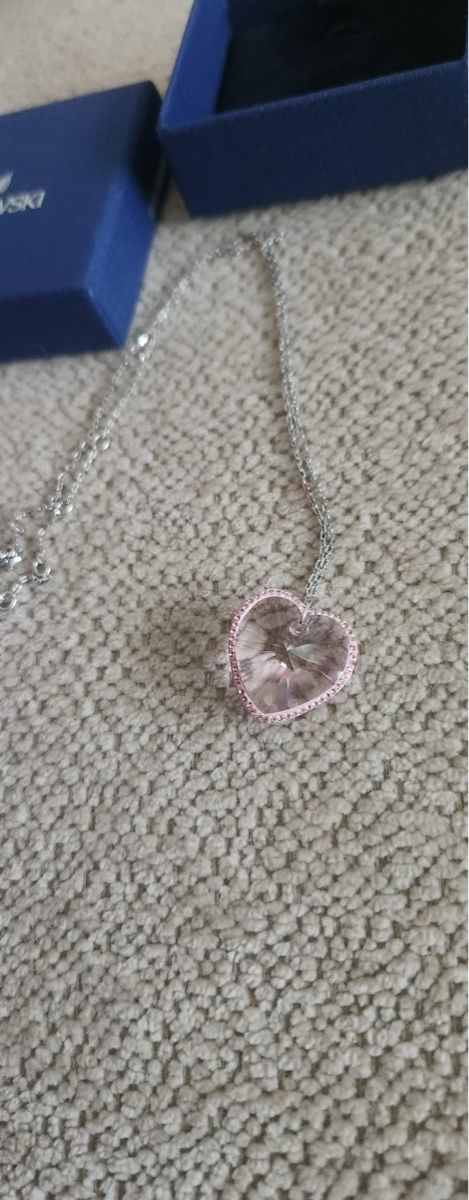 Swarovski Catenine: Swarovski Halskette mit Herzanhänger – Nuovo (secondo la descrizione) da Zürich venduto da alv_pqz2 1