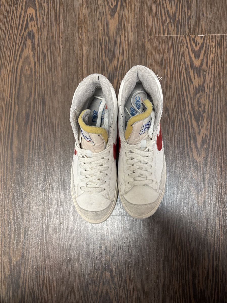 Nike Scarpe da uomo: Baskets Nike Blazer Mid Blanc Rouge Taille 41 – Usato da Cottens FR venduto da dio_d7ds