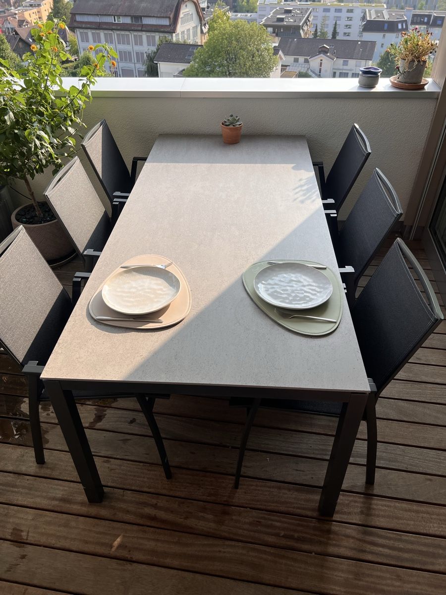 Tavoli: Gartentisch mit 6 Stühlen Aluminium robust – Usato da Horw venduto da JasminIsenschmid 3