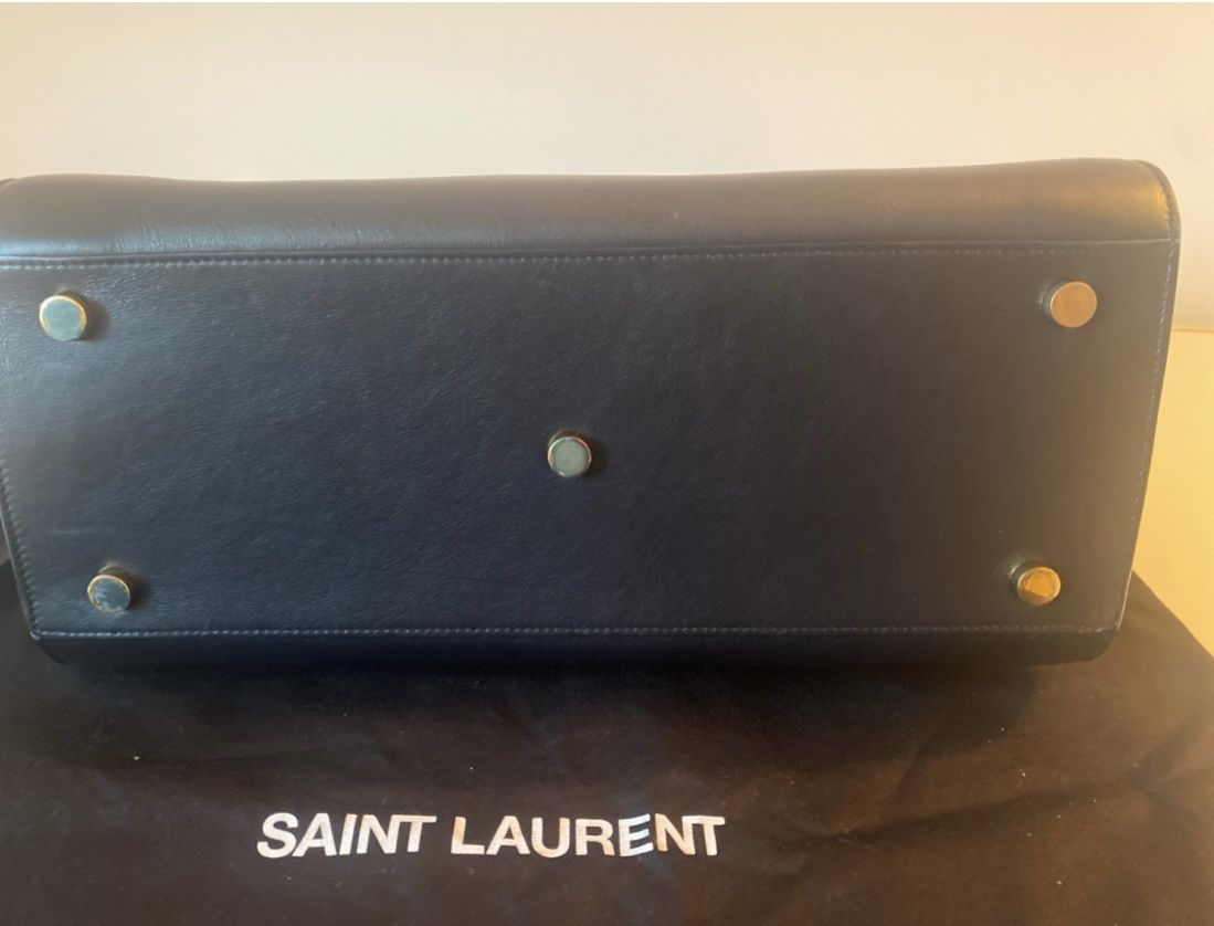 Saint Laurent Borse da donna: Saint Laurent sac du jour – Nuovo (secondo la descrizione) da Versoix venduto da pen_6hgs 4