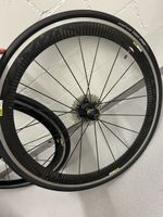Mavic Carbon Laufradsatz Rennrad mit Goodyear Reifen