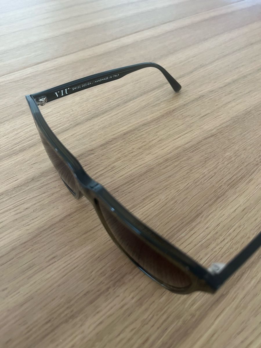 Viu Occhiali & Lenti: VIU The Chief Sunglasses – Nuovo (secondo la descrizione) da Oberägeri venduto da LacLeman39 4