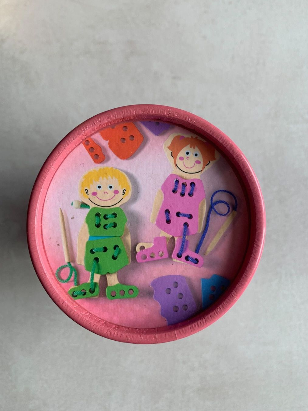 Giochi: Gioco di cucito per bambini – Usato da Minusio venduto da murimiri 3