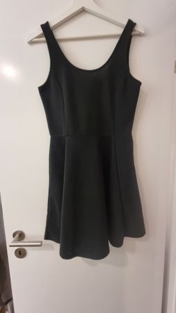 Kleid schwarz kurz, Grösse 38 guter Zustand