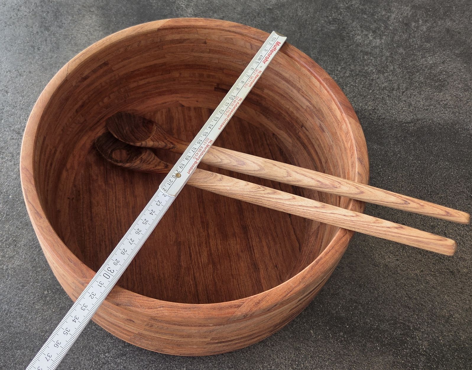Schalen: Grosse Holzschüssel, Salatschale – Gebraucht aus Klingnau von Groofty69 3