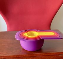 Neu vielfarbiges Mess-Mass-Tassen Set Joseph Joseph, Backen