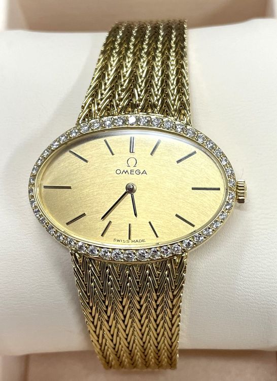 Omega Uhren: OMEGA Damen Golduhr 18Karat mit Brillanten – Gebraucht aus Hombrechtikon von Harosa