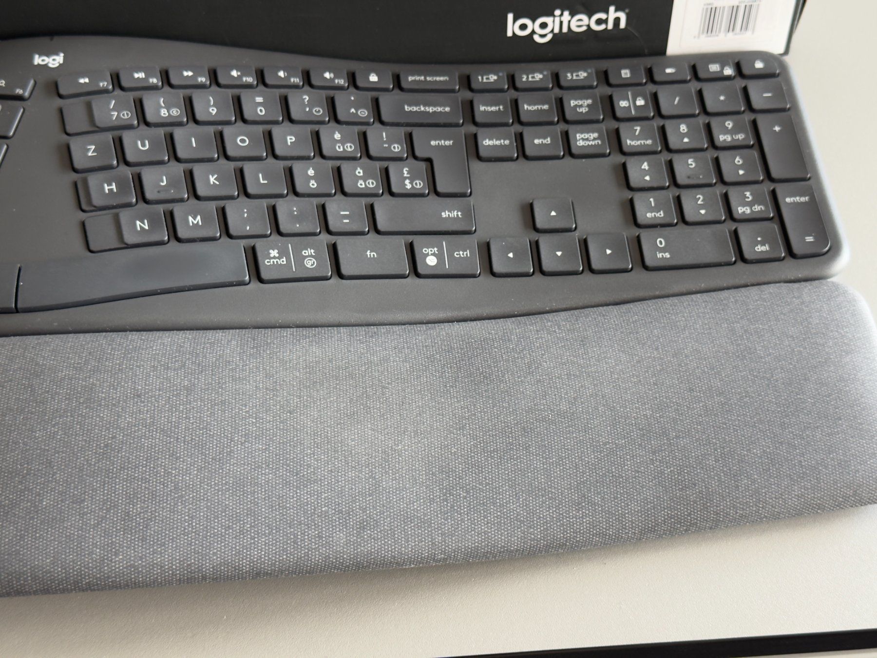 Logitech Tastiere: Logitech K860 - Ergonomische Tastatur | CH-Layout – Usato da Chur venduto da eurostile 1
