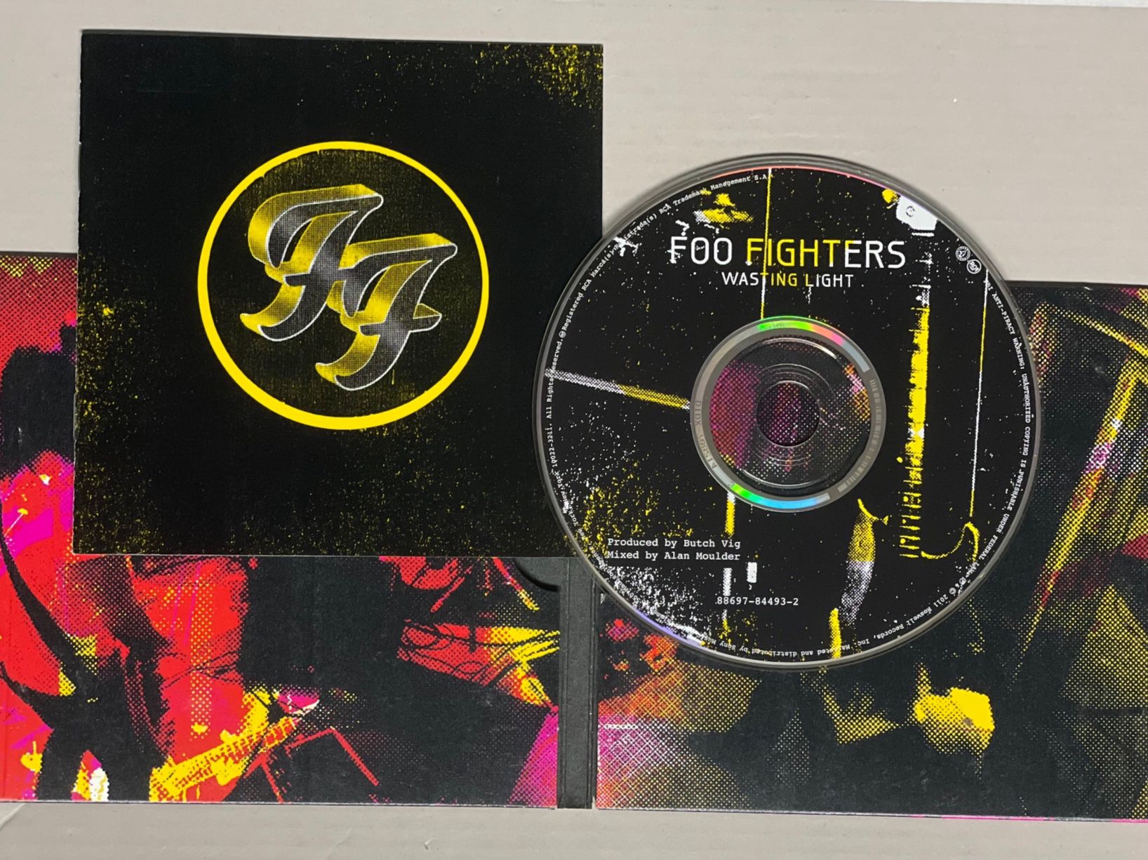 CDs: Foo Fighters-Wasting Light – Gebraucht aus Muri b. Bern von AdidasCollector 1