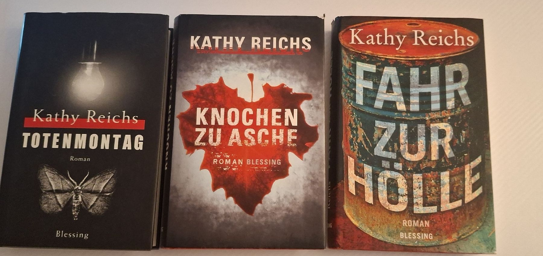 Bücher: 3 Thriller von Kathy Reichs spannend – Gebraucht aus  von