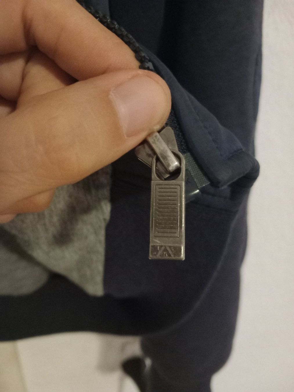 Zegna Jacken: Veste Zegna taille S np 500 chf – Gebraucht aus Le Grand-Saconnex von Rgt87 5