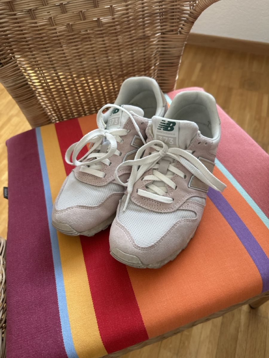 New Balance Scarpe da donna: Sneaker New balance – Usato da Altendorf venduto da ratzfatz