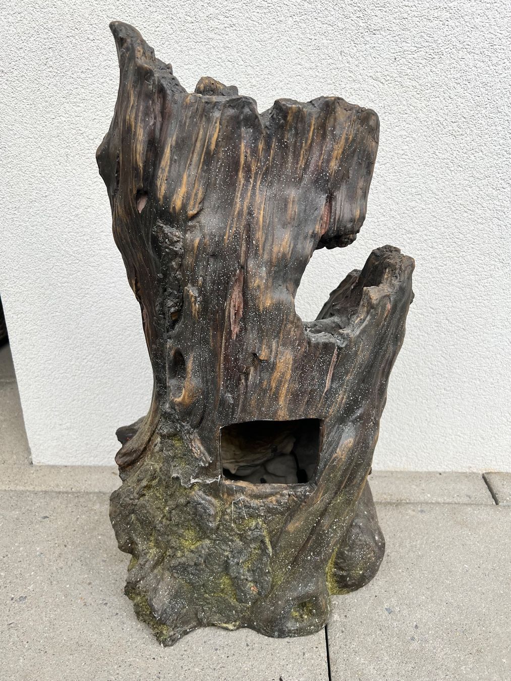 Stagni & Fontane ornamentali: Zimmerbrunnen in Holzstamm Optik – Usato da Kriens venduto da scubydo 3