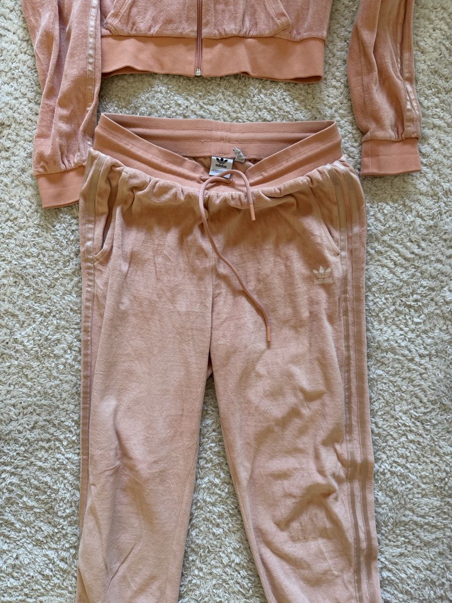 Adidas Maglioni & Felpe: Ensemble Adidas rose taille S/M état neuf – Nuovo (secondo la descrizione) da Genève venduto da car_cq69 1