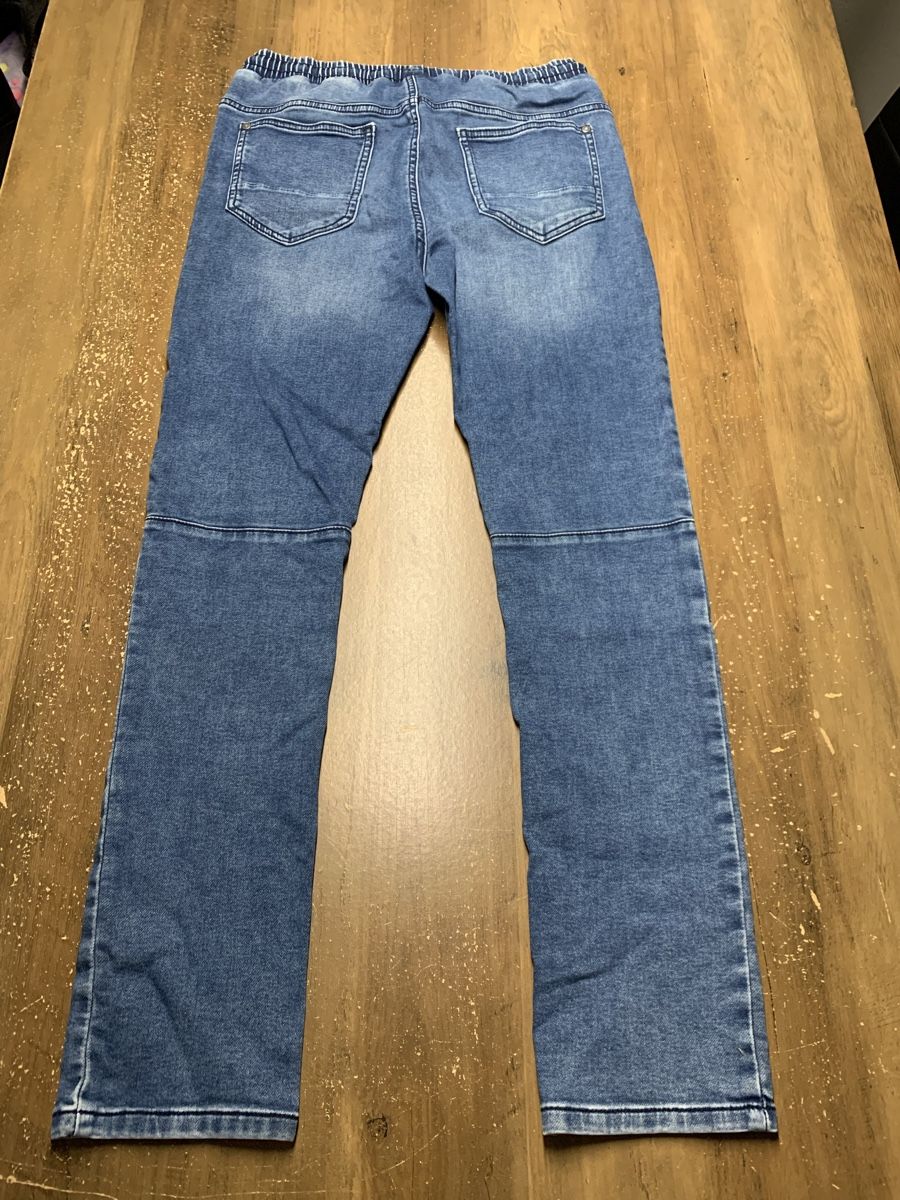 C&A Hosen: C&A Jeans, Gr. 170 – Gebraucht aus Buus von 2013dp 3
