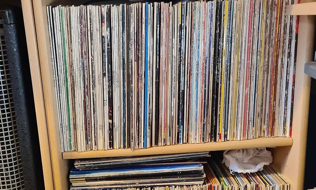 Vinyles: Maxi vendita di cd e vinili  – D'occasion à Locarno par AndreaCappe 3
