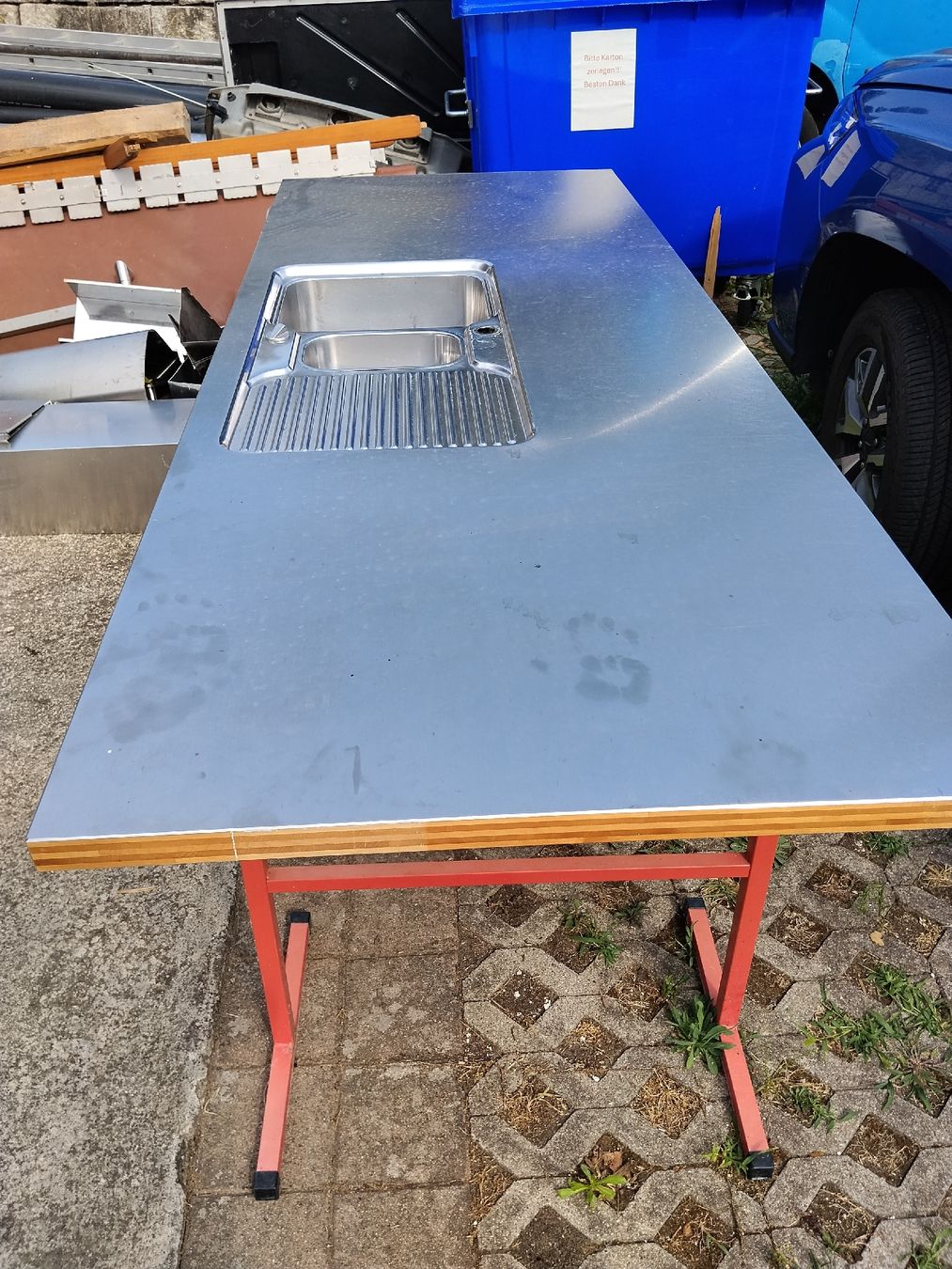 Cucine complete: Küchenplatte industrietauglich – Usato da Muhen venduto da ald_r2bk