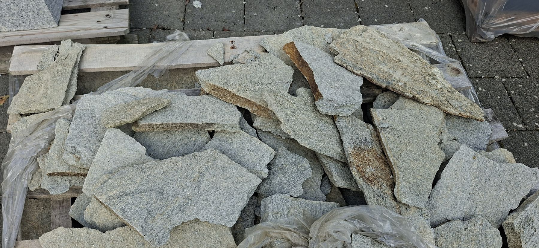 Plateaux: Quarzit Polygonalplatte Hellas 1 cm - 2 cm stark – Neuf avec emballage d'origine à Gunzgen par Vadesign 1