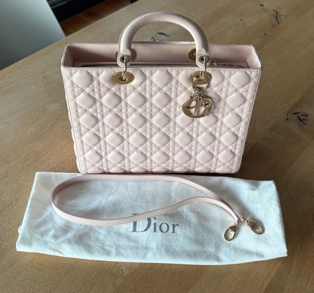 Christian Dior “Lady Dior“ Large Puderrosa